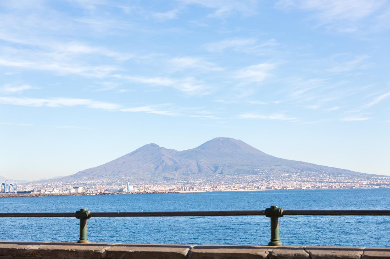 Vecchia Napoli - Santa Lucia Διαμέρισμα Εξωτερικό φωτογραφία